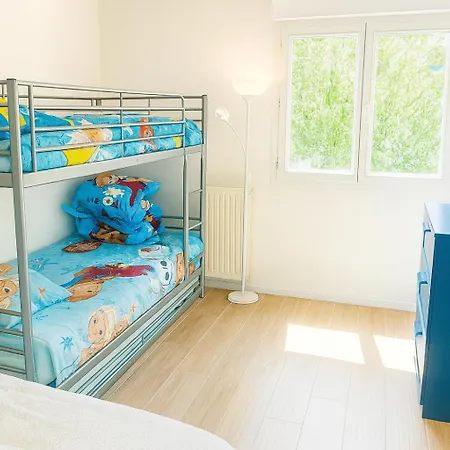 Disneyland Paris, 70m², Parking Prive דירה *
